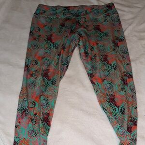 Soft Surroundings Teal and Coral Paisley Leggings